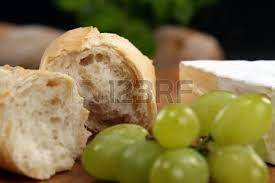 grapes bread